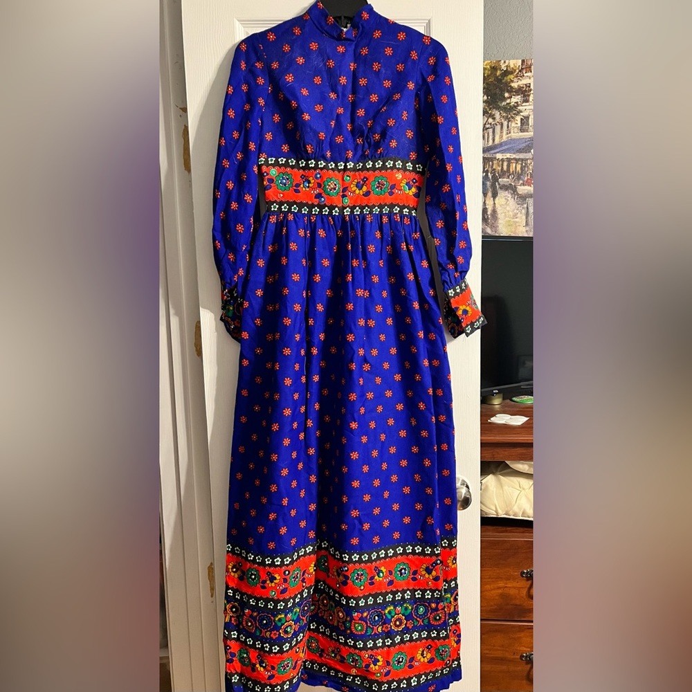 Vintage long sleeve dress